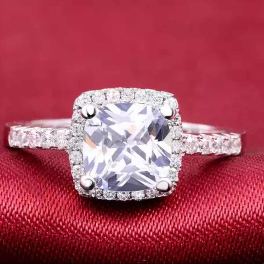 New 925 Silver Square Diamond Engagement Ring - Picture 4 of 6
